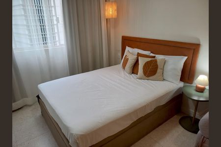 Studio à venda com 30m², 1 quarto e sem vaga Studio à venda com 30m², 1 quarto e sem vagaCama