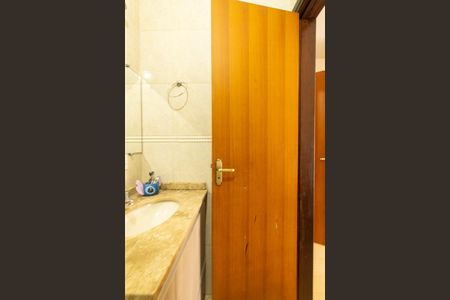 Casa à venda com 128m², 3 quartos e 3 vagasBanheiro da Suíte