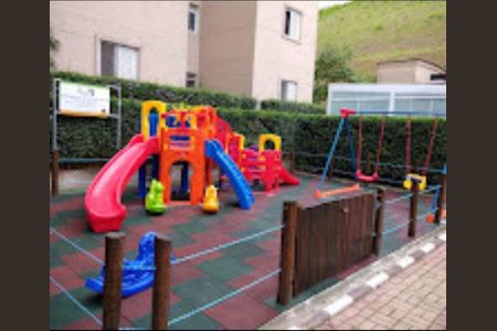 Apartamento à venda com 3 quartos, 71m² em Nucleo Residencial Celia Mota, Barueri