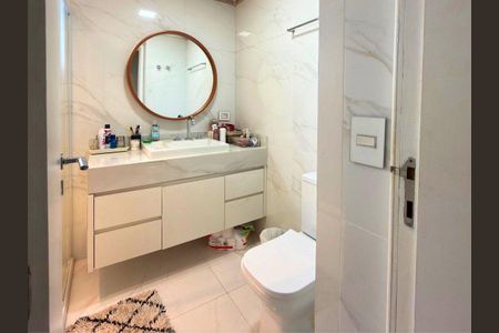 Apartamento à venda com 220m², 3 quartos e 2 vagas