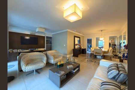 Apartamento à venda com 220m², 3 quartos e 2 vagas