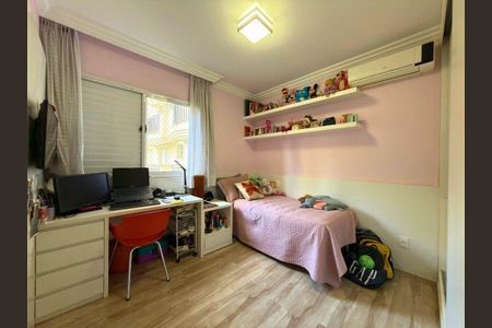 Apartamento à venda com 220m², 3 quartos e 2 vagas