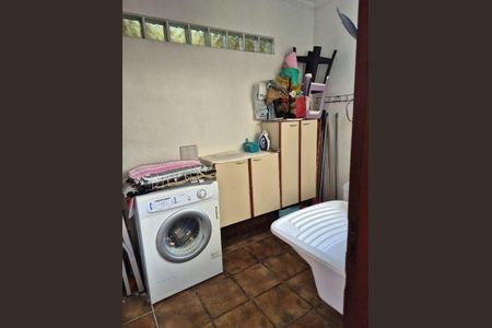 Casa à venda com 133m², 3 quartos e 2 vagas