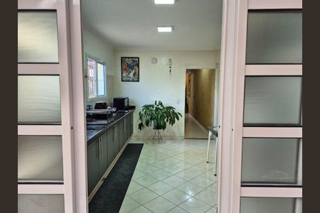 Casa à venda com 133m², 3 quartos e 2 vagas