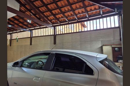Casa à venda com 133m², 3 quartos e 2 vagas