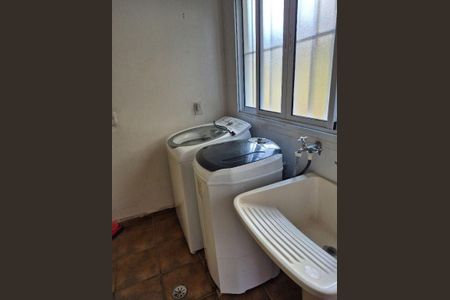 Casa à venda com 133m², 3 quartos e 2 vagas