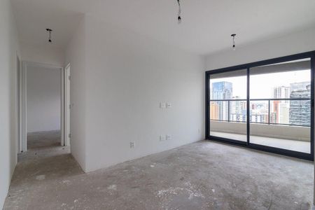 Apartamento à venda com 90m², 2 quartos e 1 vaga