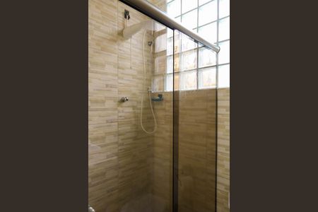 Apartamento à venda com 77m², 2 quartos e sem vaga Apartamento à venda com 77m², 2 quartos e sem vagaBanheiro de serviço