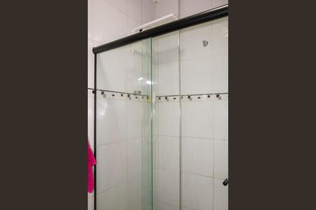 Apartamento à venda com 77m², 2 quartos e sem vaga Apartamento à venda com 77m², 2 quartos e sem vagaBanheiro Social