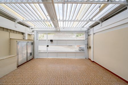 Casa para alugar com 140m², 3 quartos e 2 vagas Casa para alugar com 140m², 3 quartos e 2 vagasGaragem