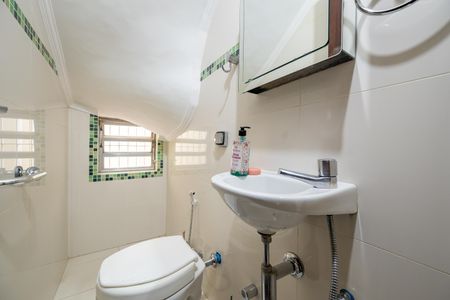 Casa para alugar com 140m², 3 quartos e 2 vagas Casa para alugar com 140m², 3 quartos e 2 vagasLavabo