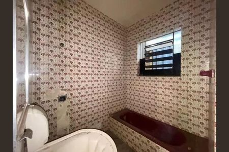 Banheiro de casa para alugar com 4 quartos, 296m² em São Pedro, Belo Horizonte