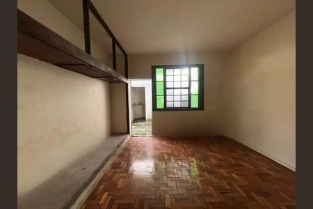 Quarto de casa para alugar com 4 quartos, 296m² em São Pedro, Belo Horizonte