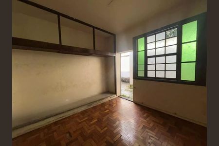 Quarto de casa para alugar com 4 quartos, 296m² em São Pedro, Belo Horizonte