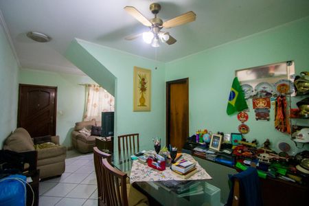Sala de casa à venda com 3 quartos, 120m² em Vila Curuçá, Santo André