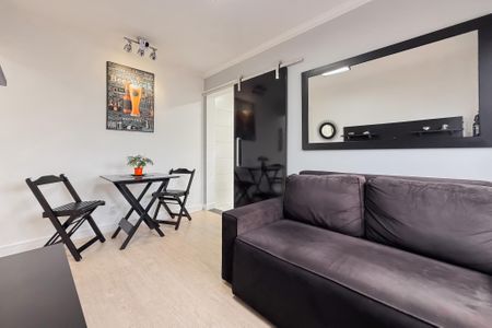 Sala de apartamento para alugar com 1 quarto, 52m² em Liberdade, São Paulo
