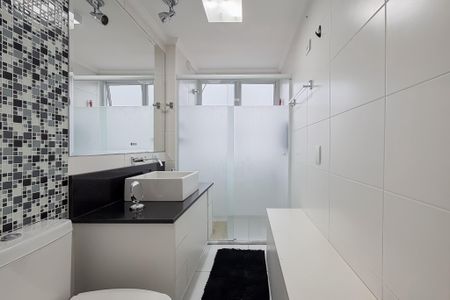 Apartamento para alugar com 52m², 1 quarto e 1 vaga Apartamento para alugar com 52m², 1 quarto e 1 vagaBanheiro