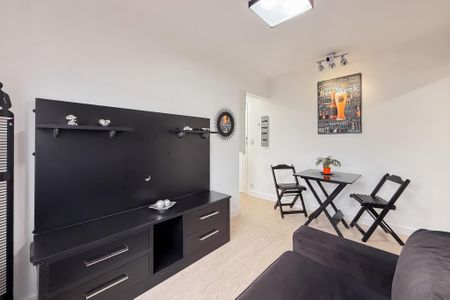 Apartamento para alugar com 52m², 1 quarto e 1 vaga Apartamento para alugar com 52m², 1 quarto e 1 vagaSala