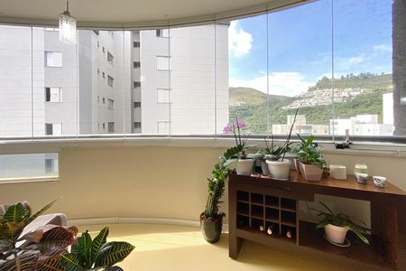 Apartamento para alugar com 85m², 3 quartos e 2 vagasVaranda da Sala