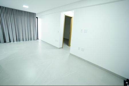 Apartamento para alugar com 2 quartos, 66m² em Setor Bueno, Goiânia