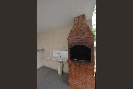 Apartamento para alugar com 42m², 2 quartos e sem vagaÁrea comum - Churrasqueira