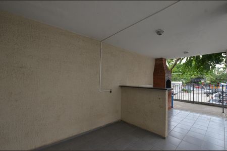 Apartamento para alugar com 42m², 2 quartos e sem vagaÁrea comum - Churrasqueira