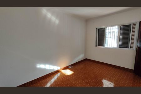 Casa para alugar com 175m², 2 quartos e 2 vagasQuarto 1