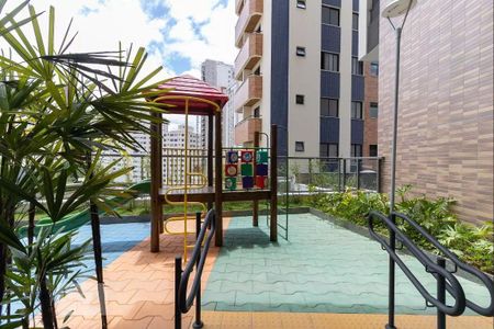 Apartamento à venda com 68m², 2 quartos e 1 vaga Apartamento à venda com 68m², 2 quartos e 1 vagaÁrea comum - Playground