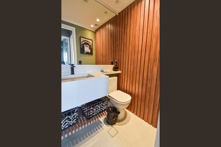 Apartamento à venda com 68m², 2 quartos e 1 vaga Apartamento à venda com 68m², 2 quartos e 1 vagaBanheiro social