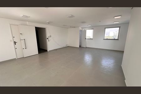 Kitnet/Studio para alugar com 1 quarto, 33m² em Santo Amaro, São Paulo