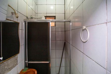 Banheiro de casa para alugar com 1 quarto, 25m² em Casa Grande, Diadema