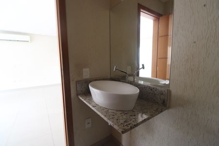 Casa de condomínio para alugar com 180m², 3 quartos e 1 vagaLavabo