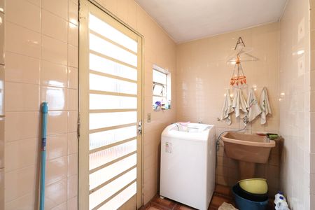 Casa para alugar com 440m², 3 quartos e 2 vagasÁrea de serviço 