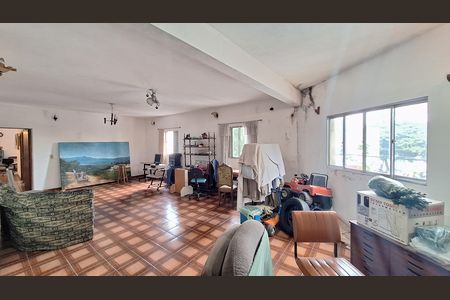 Sala de casa à venda com 3 quartos, 440m² em Água Branca, São Paulo