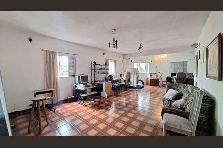 Sala de casa à venda com 3 quartos, 440m² em Água Branca, São Paulo
