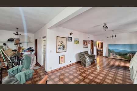 Casa para alugar com 440m², 3 quartos e 2 vagas Casa para alugar com 440m², 3 quartos e 2 vagasSala