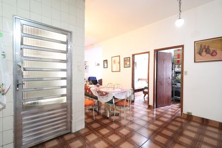 Casa para alugar com 440m², 3 quartos e 2 vagasCozinha e Sala de jantar