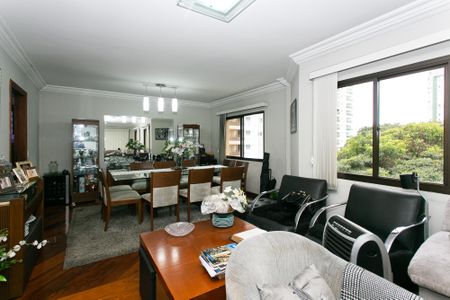 Apartamento à venda com 143m², 4 quartos e 2 vagas Apartamento à venda com 143m², 4 quartos e 2 vagasSala