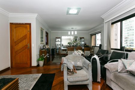 Apartamento à venda com 143m², 4 quartos e 2 vagas Apartamento à venda com 143m², 4 quartos e 2 vagasSala