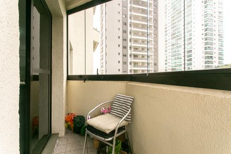 Apartamento à venda com 143m², 4 quartos e 2 vagas Apartamento à venda com 143m², 4 quartos e 2 vagasVaranda da Suíte