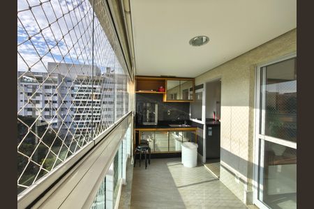 Apartamento à venda com 90m², 3 quartos e 1 vagaVaranda - Sala