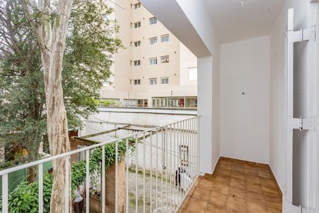 Varanda de casa para alugar com 2 quartos, 100m² em Vila Santo Estefano, São Paulo