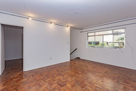 Sala de casa para alugar com 2 quartos, 100m² em Vila Santo Estefano, São Paulo