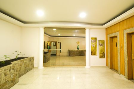 Apartamento à venda com 70m², 2 quartos e 1 vaga