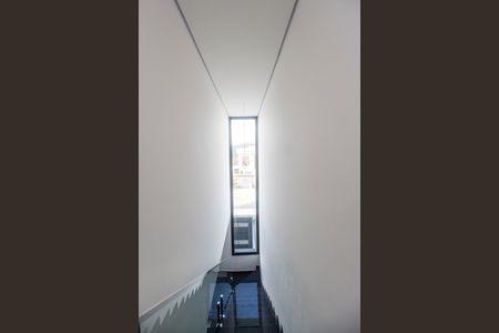 Casa de condomínio à venda com 170m², 3 quartos e 4 vagas Casa de condomínio à venda com 170m², 3 quartos e 4 vagasDetalhe