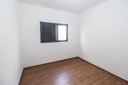 Casa de condomínio à venda com 170m², 3 quartos e 4 vagas Casa de condomínio à venda com 170m², 3 quartos e 4 vagasQuarto 2