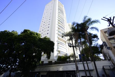 Apartamento para alugar com 170m², 3 quartos e 3 vagasFachada