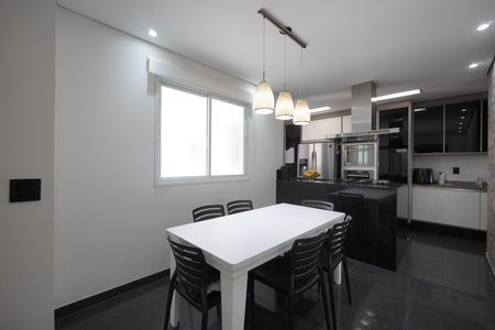 Apartamento para alugar com 170m², 3 quartos e 3 vagasCozinha