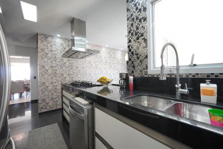 Apartamento para alugar com 170m², 3 quartos e 3 vagasCozinha