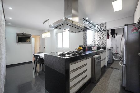 Apartamento para alugar com 170m², 3 quartos e 3 vagasCozinha